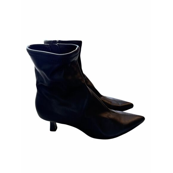 Open Edit Sock Booties Size 8 Black Pointed Toe Kitten Heel Side Zip NEW - Picture 3 of 7